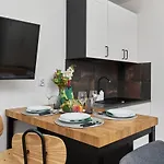 Διαμέρισμα Jagodno Kajdasza Z Bezplatnym Garazem By Renters *
