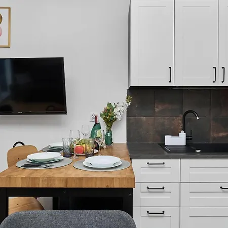 Jagodno Kajdasza Z Bezplatnym Garazem By Renters Apartment *